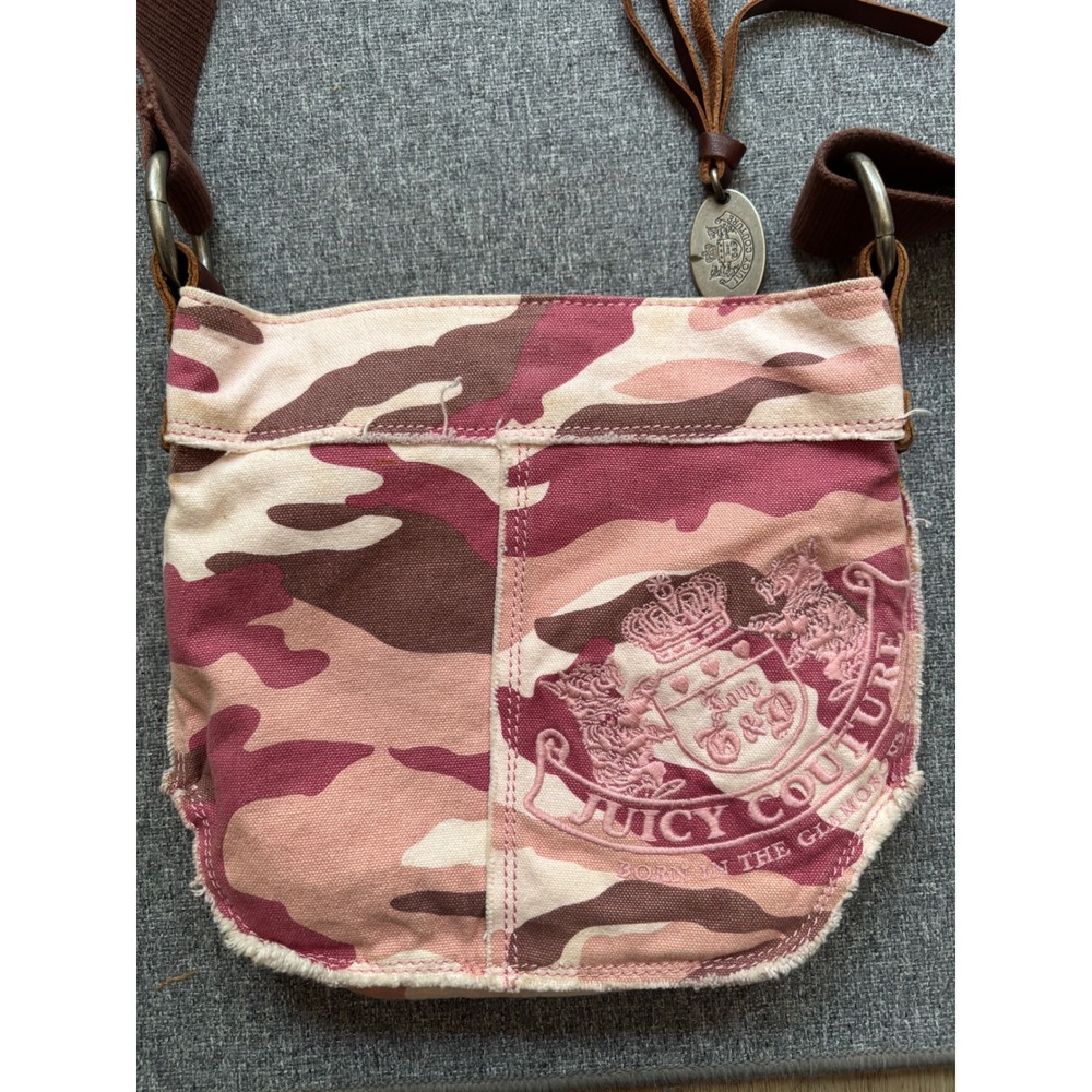 Juicy Couture Pink Camo Canvas Crossbody Bag Leather Trim Distressed Y2K - Picture 2 of 7